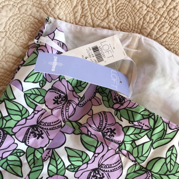 NWT Ann Taylor Loft Strapless Sleeveless Purple Flowers Lined Top 4 Petite 4 P - Picture 5 of 8